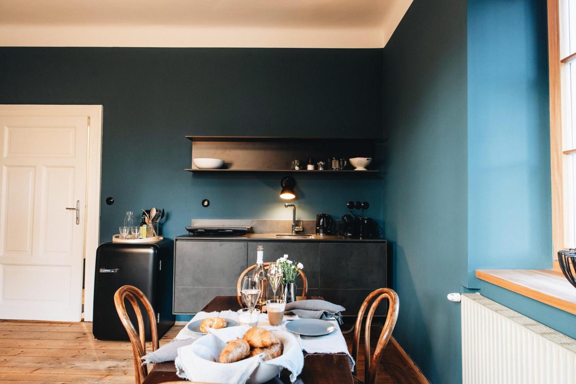 Villa100Und10 By Seebnb Klagenfurt am Woerthersee Ngoại thất bức ảnh